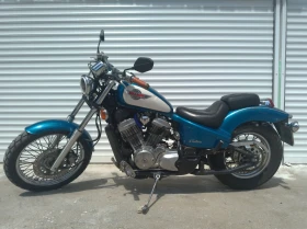 Обява за продажба на Honda Shadow 600 ~3 600 лв. - изображение 9