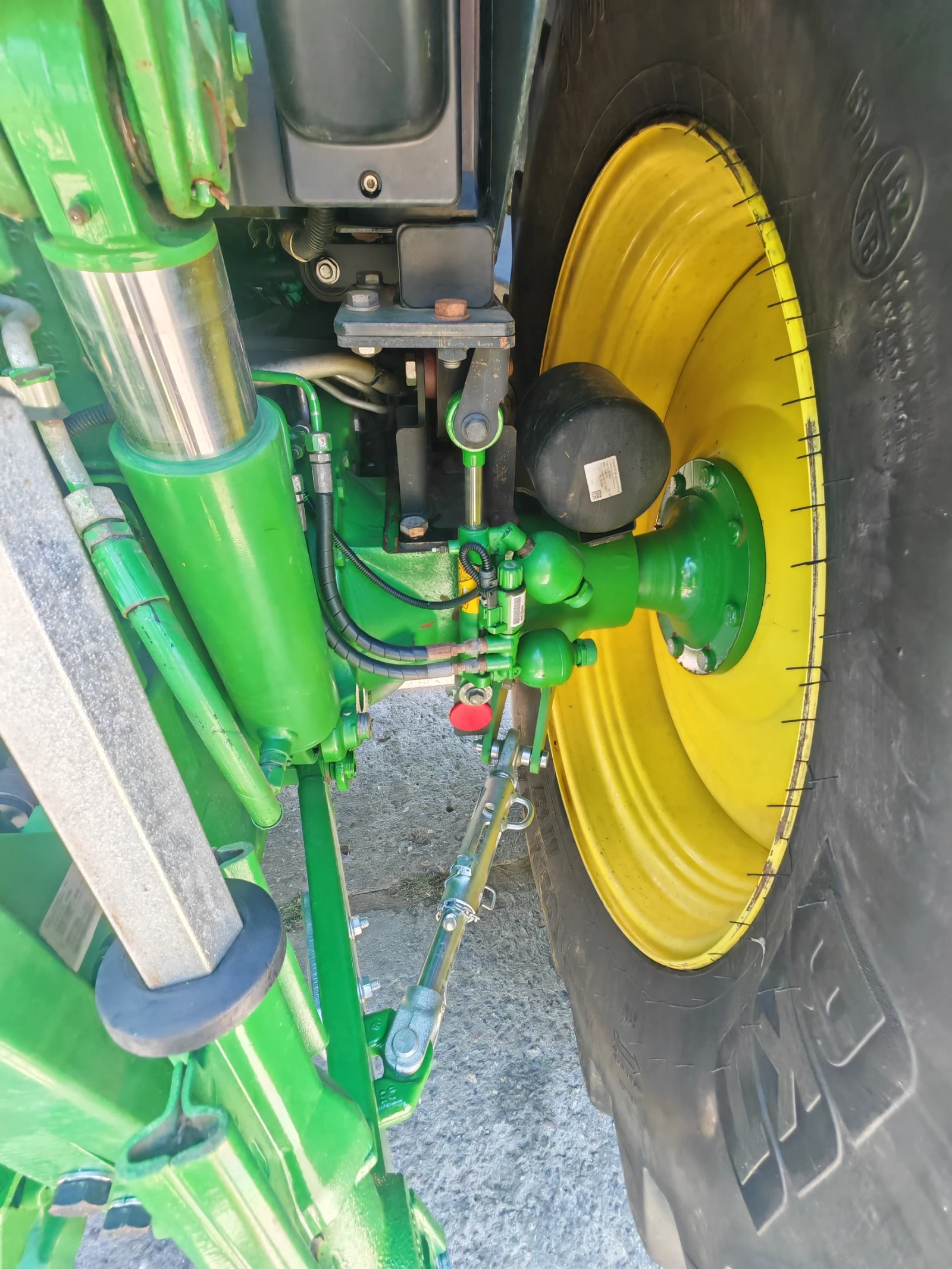 ������� John Deere 6130R ������ � ������������ ������ 20% | Mobile.bg � ����������� 8