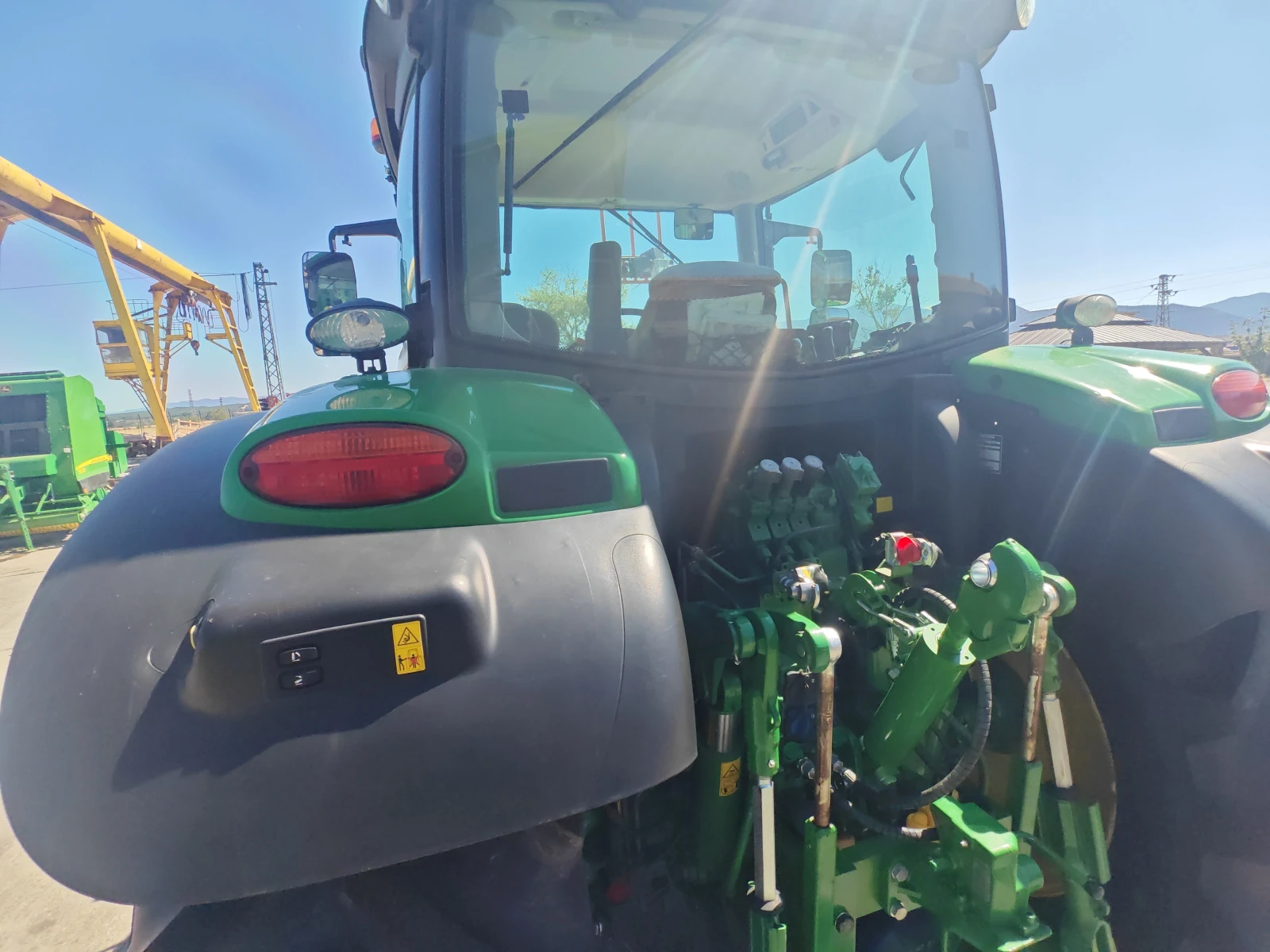 ������� John Deere 6130R ������ � ������������ ������ 20% | Mobile.bg � ����������� 14