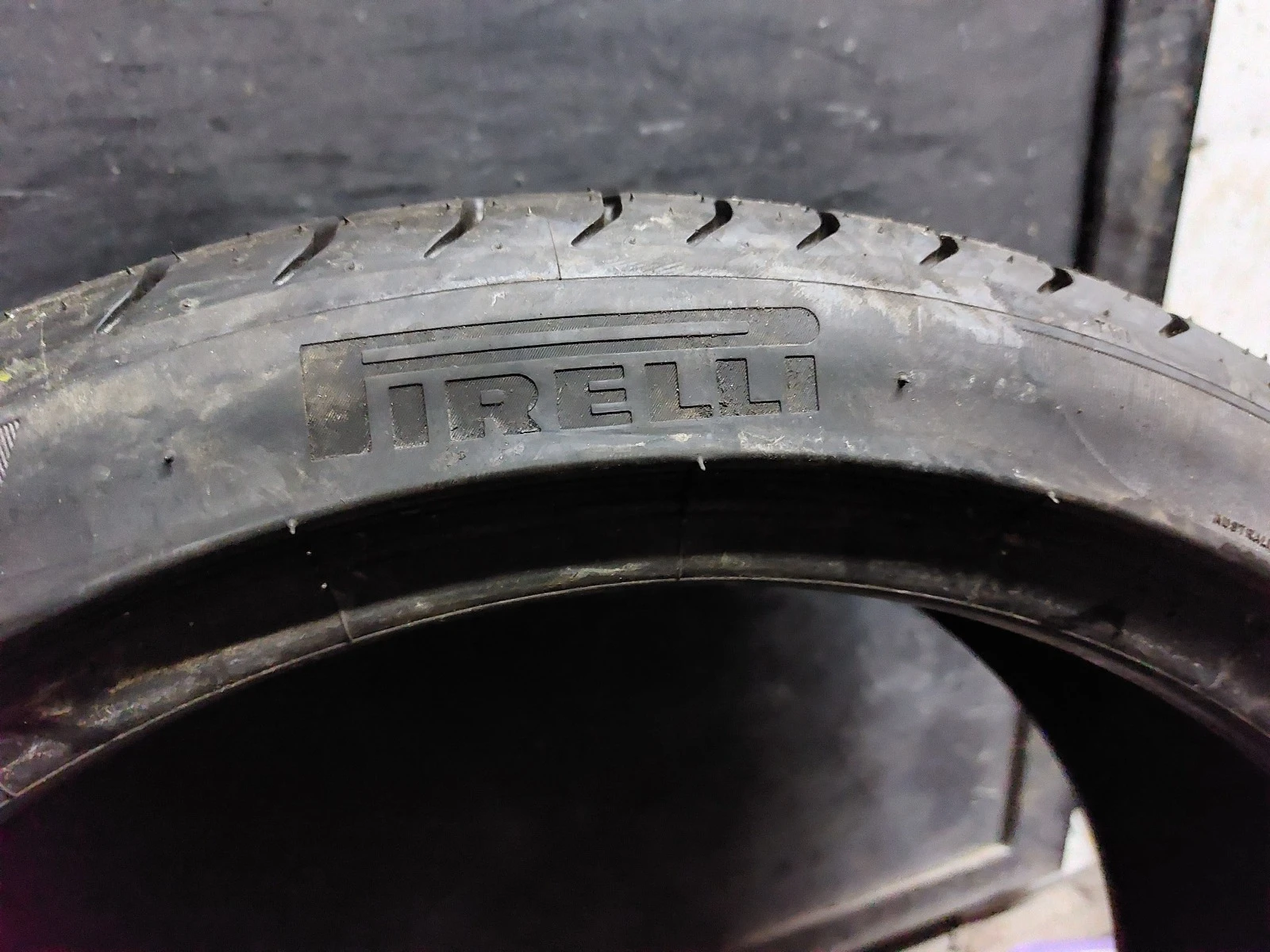 ���� 225/40R19 | Mobile.bg � ����������� 3