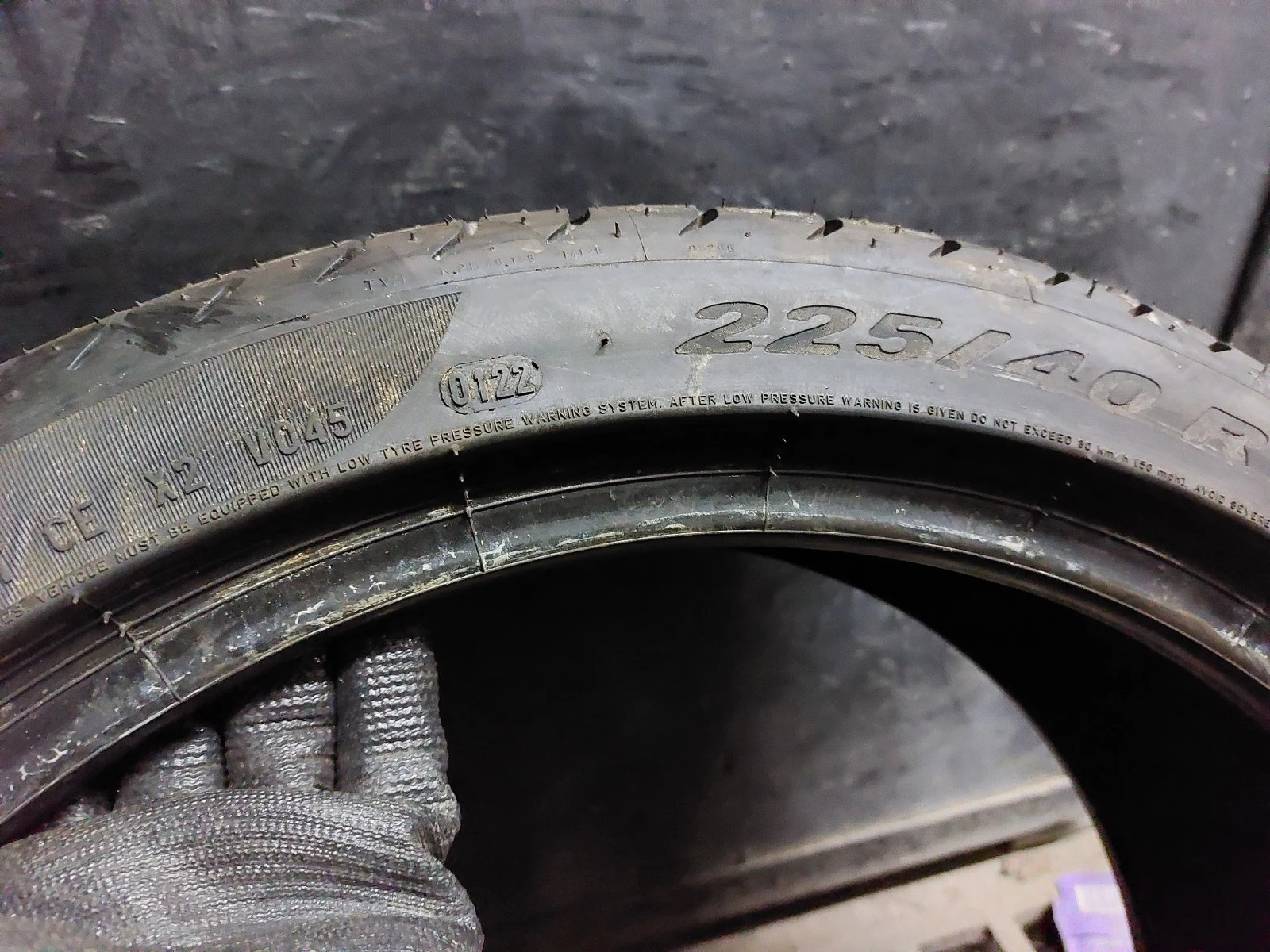 ���� 225/40R19 | Mobile.bg � ����������� 5