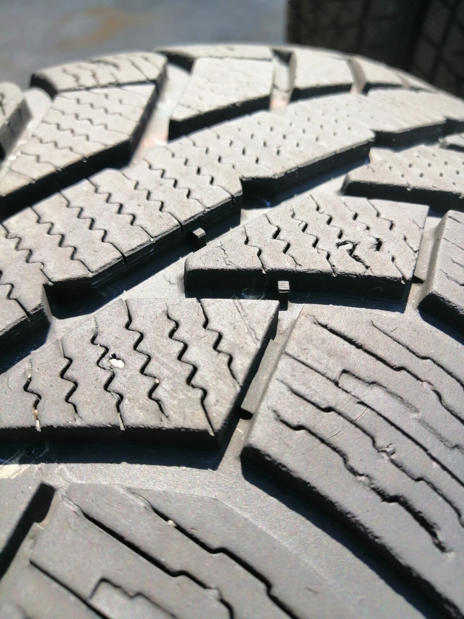  205/60R16 | Mobile.bg   5