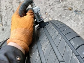 Гуми Летни 225/55R18, снимка 7 - Гуми и джанти - 41209529