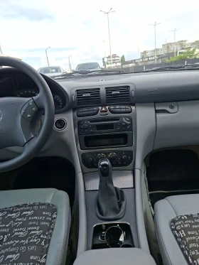 Mercedes-Benz C 180, снимка 7