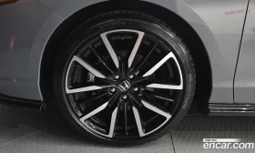 Honda Accord 2.0 Hybrid Touring, снимка 4