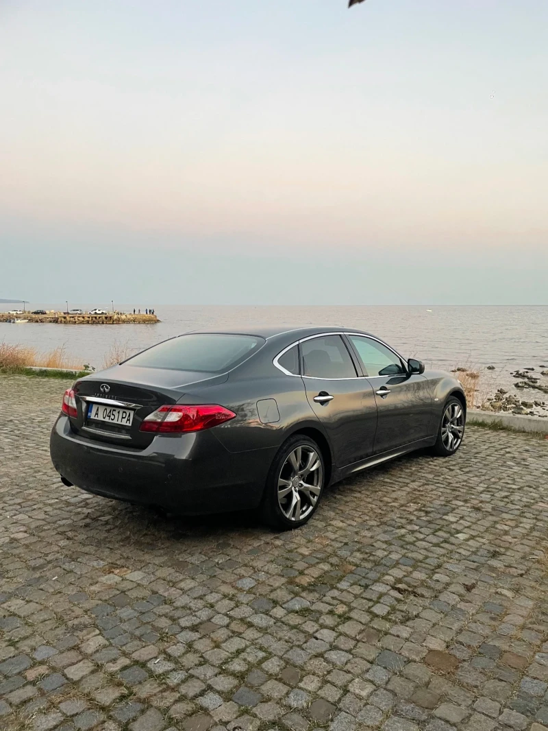 Infiniti M, снимка 5 - Автомобили и джипове - 46978059