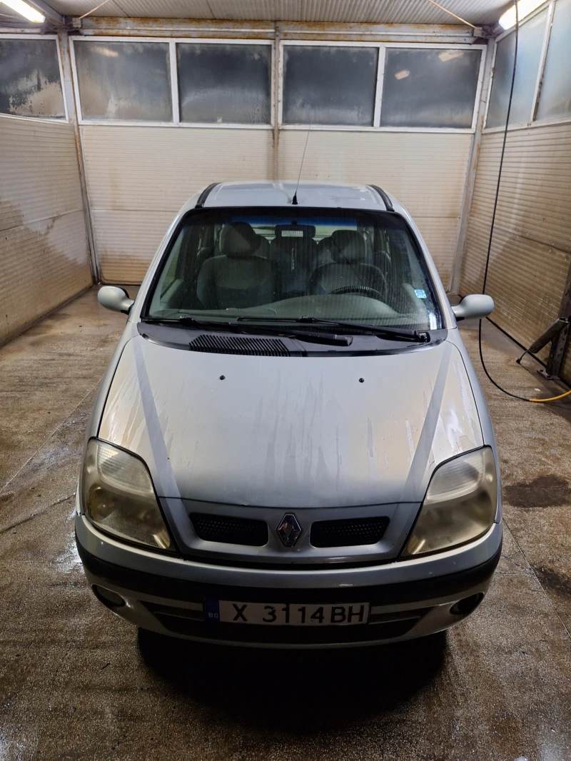 Renault Scenic, снимка 5 - Автомобили и джипове - 47193302