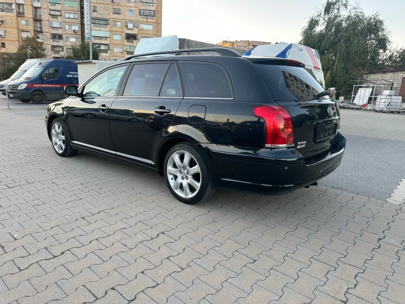 Toyota Avensis 2.0, снимка 6 - Автомобили и джипове - 47603001