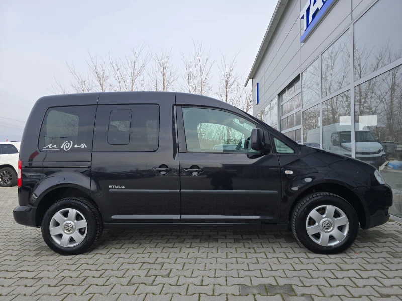 VW Caddy 1.9 ТDi* * STYLE !! , снимка 9 - Автомобили и джипове - 49307059