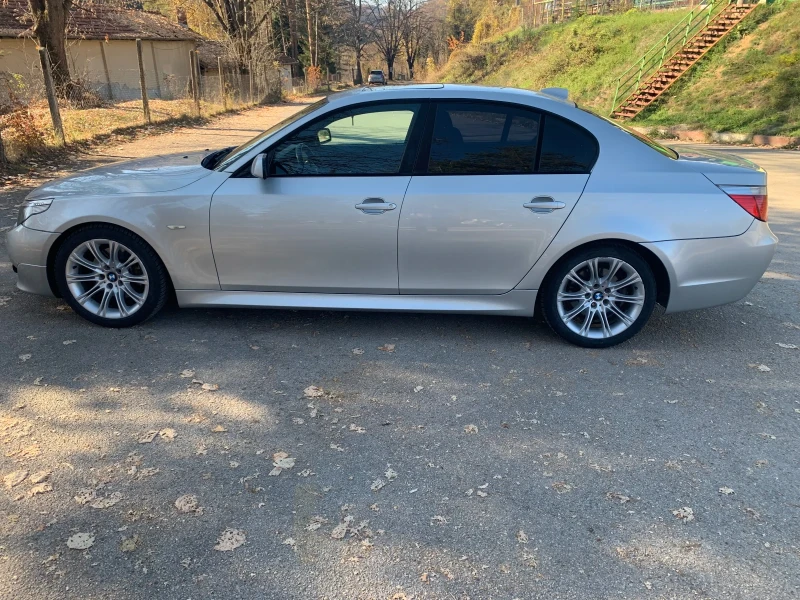 BMW 530, снимка 4 - Автомобили и джипове - 51394200