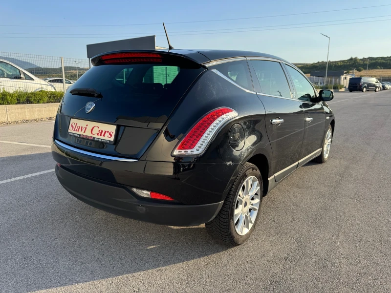 Lancia Delta 1.6 multi jet AUTOMAT , снимка 5 - Автомобили и джипове - 51450427