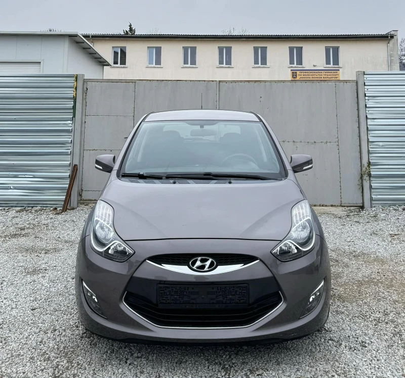 Hyundai Ix20 BENZIN, снимка 2 - Автомобили и джипове - 52887962