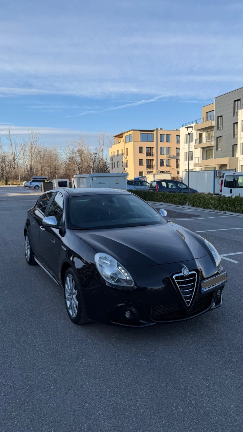 Alfa Romeo Giulietta  2.0 Реални километри, снимка 6 - Автомобили и джипове - 53013666