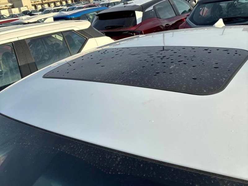 Genesis G90 * Ultimate * CARFAX * ЦЕНА ДО БГ, снимка 14 - Автомобили и джипове - 53044366