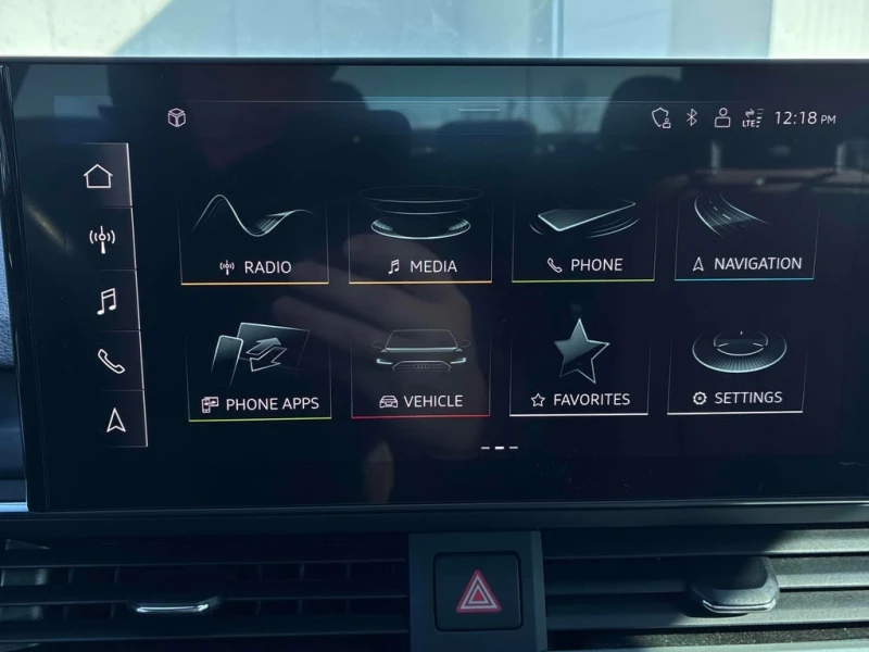 Audi A4 Komfort| DISTRONIC| QUATTRO| ШИБЕДАХ| ПОДГРЕВИ, снимка 10 - Автомобили и джипове - 53471878