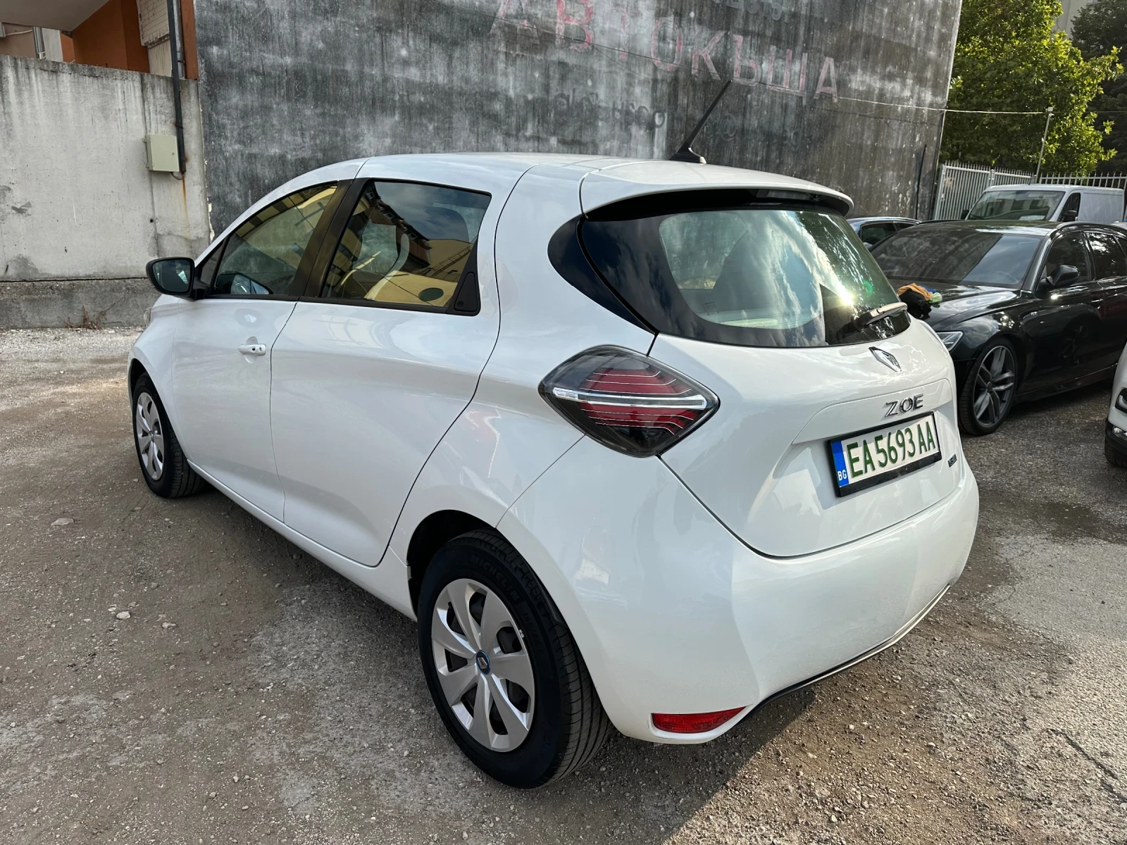 Renault Zoe LIFE 40 R 110 - изображение 4