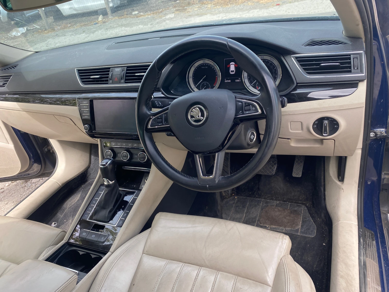 Skoda Superb | Mobile.bg — изображение 11