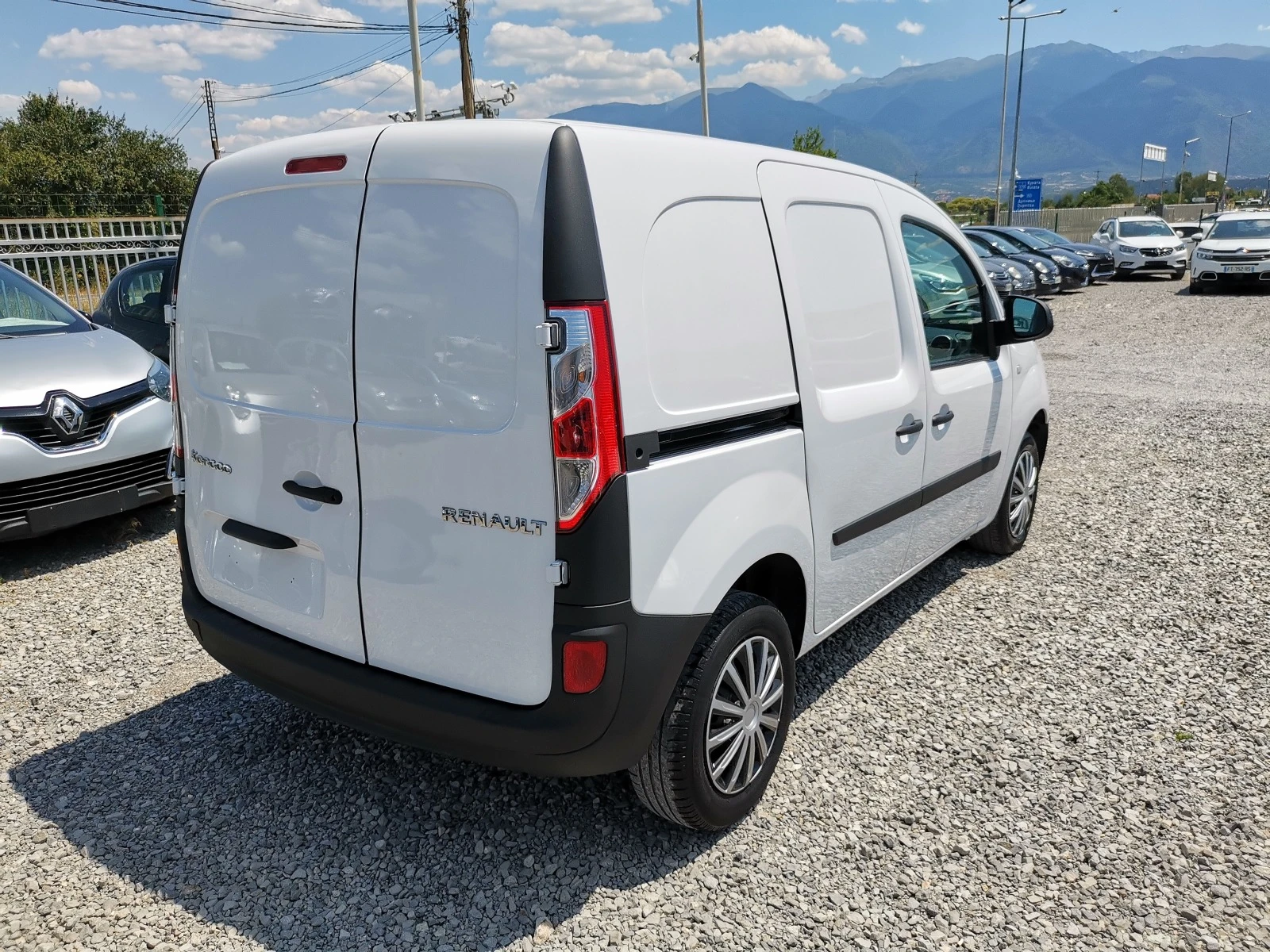 Renault Kangoo 1.5dCi E6B 3m - изображение 4