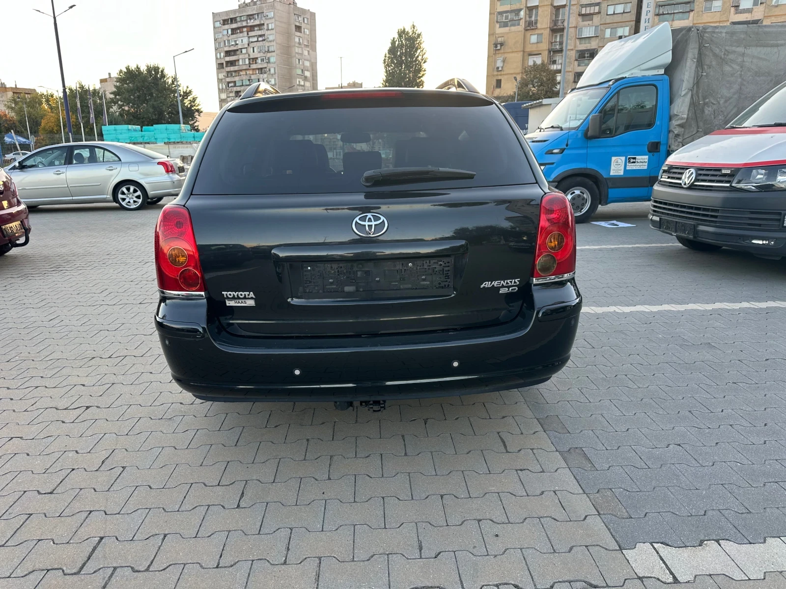 Toyota Avensis 2.0 - изображение 5