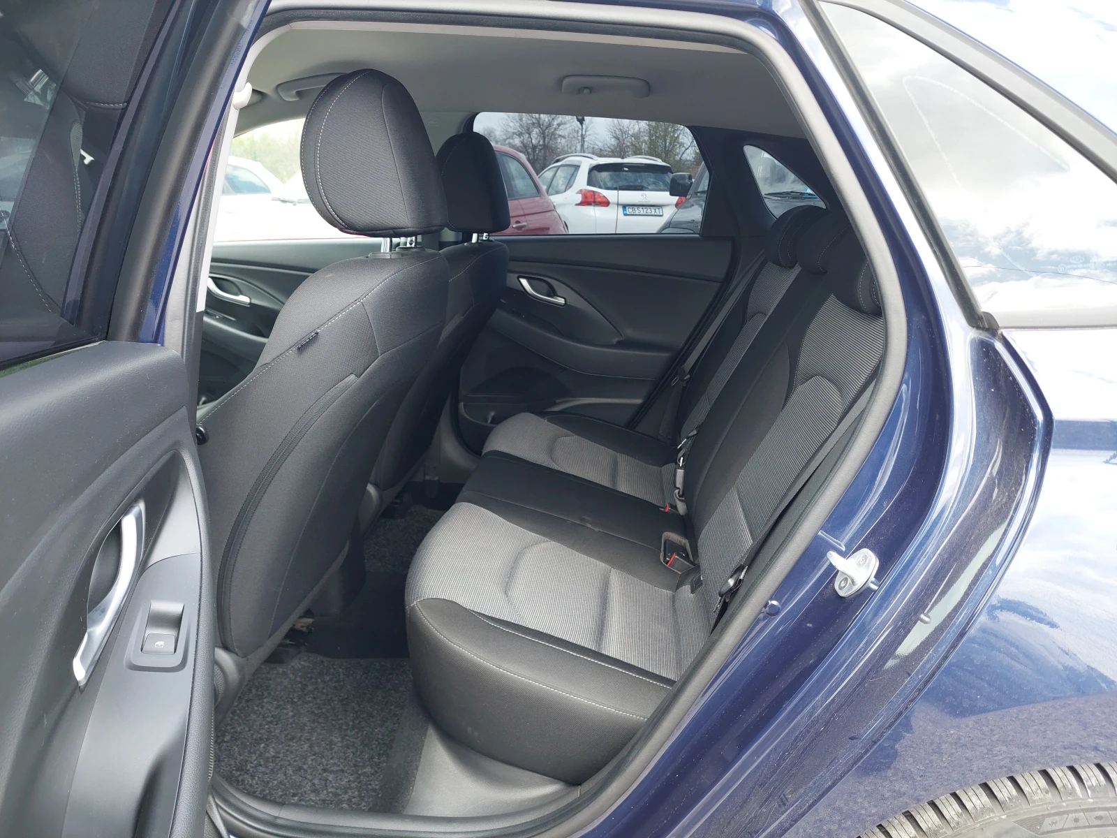 Hyundai I30 1.4i 100 к.с. - изображение 9
