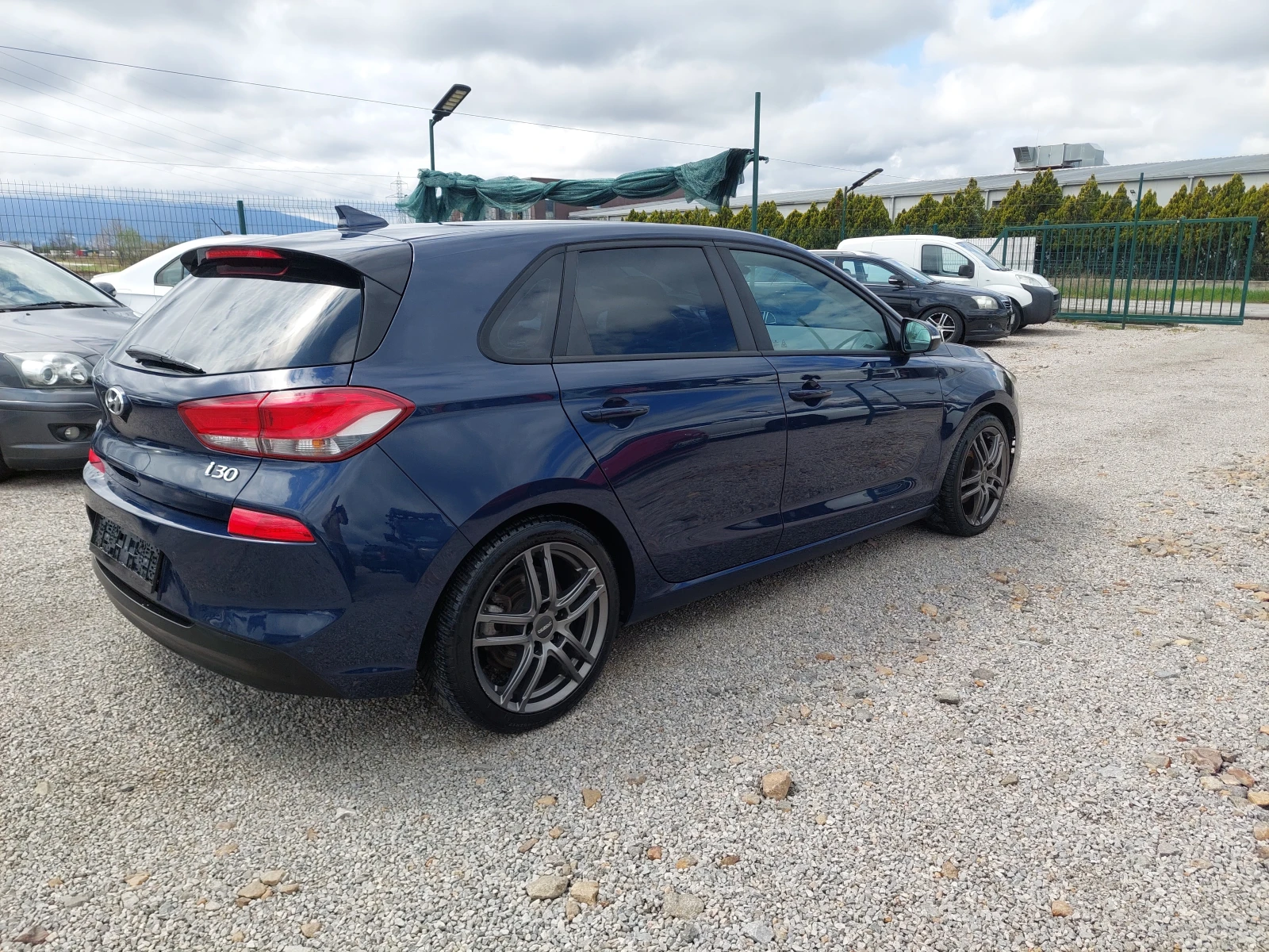 Hyundai I30 1.4i 100 к.с. - изображение 5
