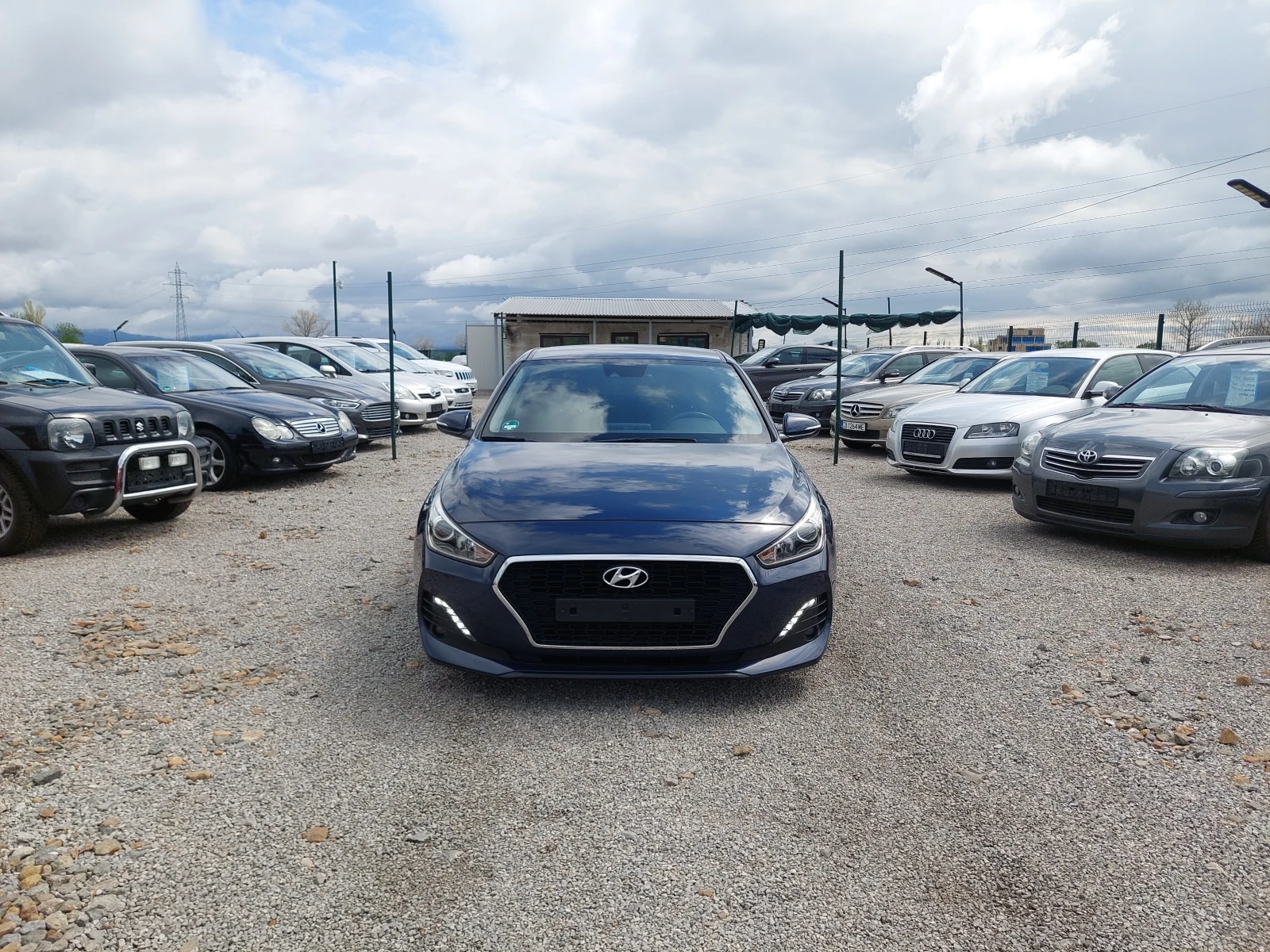 Hyundai I30 1.4i 100 к.с. - изображение 2