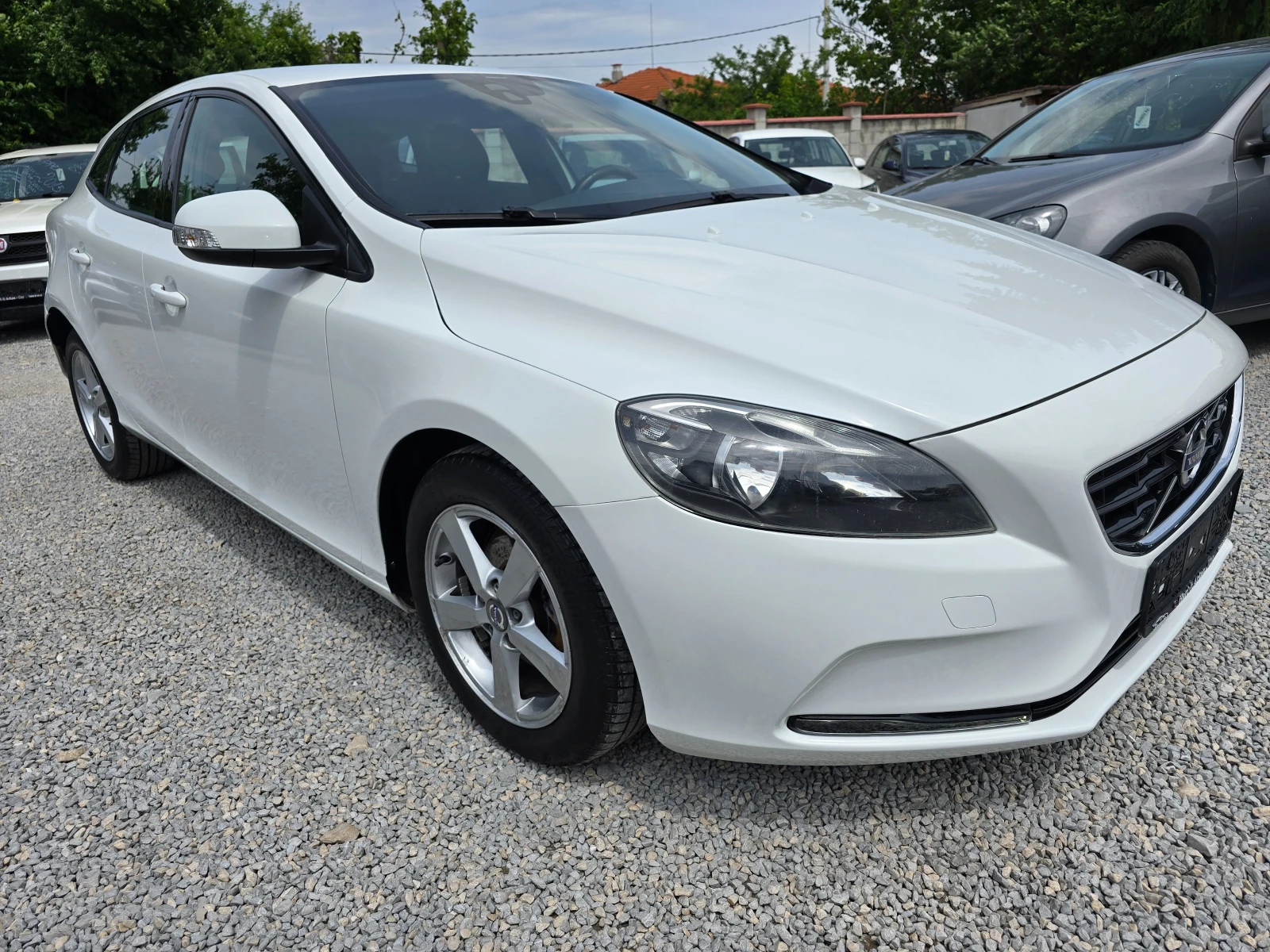 Volvo V40 1.6D2-FACE-ЕВРО 5В-6 СКОРОСТИ-КАМЕРА - изображение 5