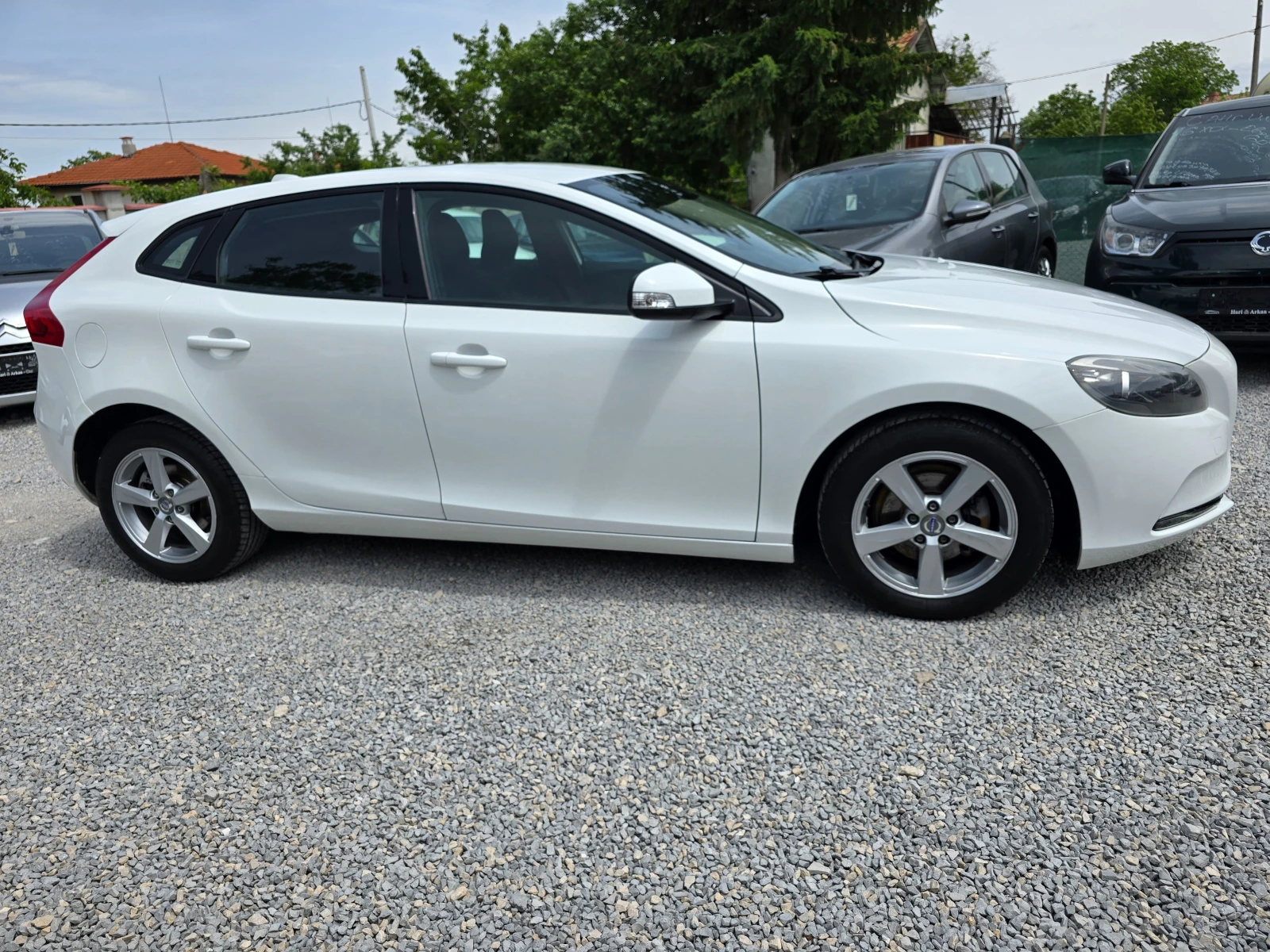 Volvo V40 1.6D2-FACE-ЕВРО 5В-6 СКОРОСТИ-КАМЕРА - изображение 6