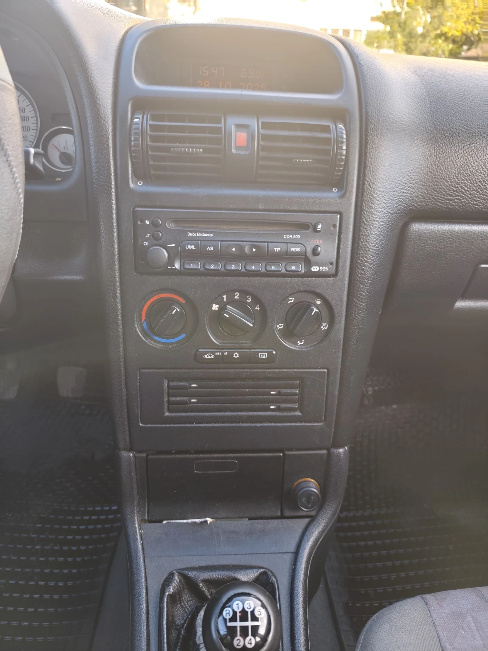 Opel Astra 1.6 16V - изображение 10