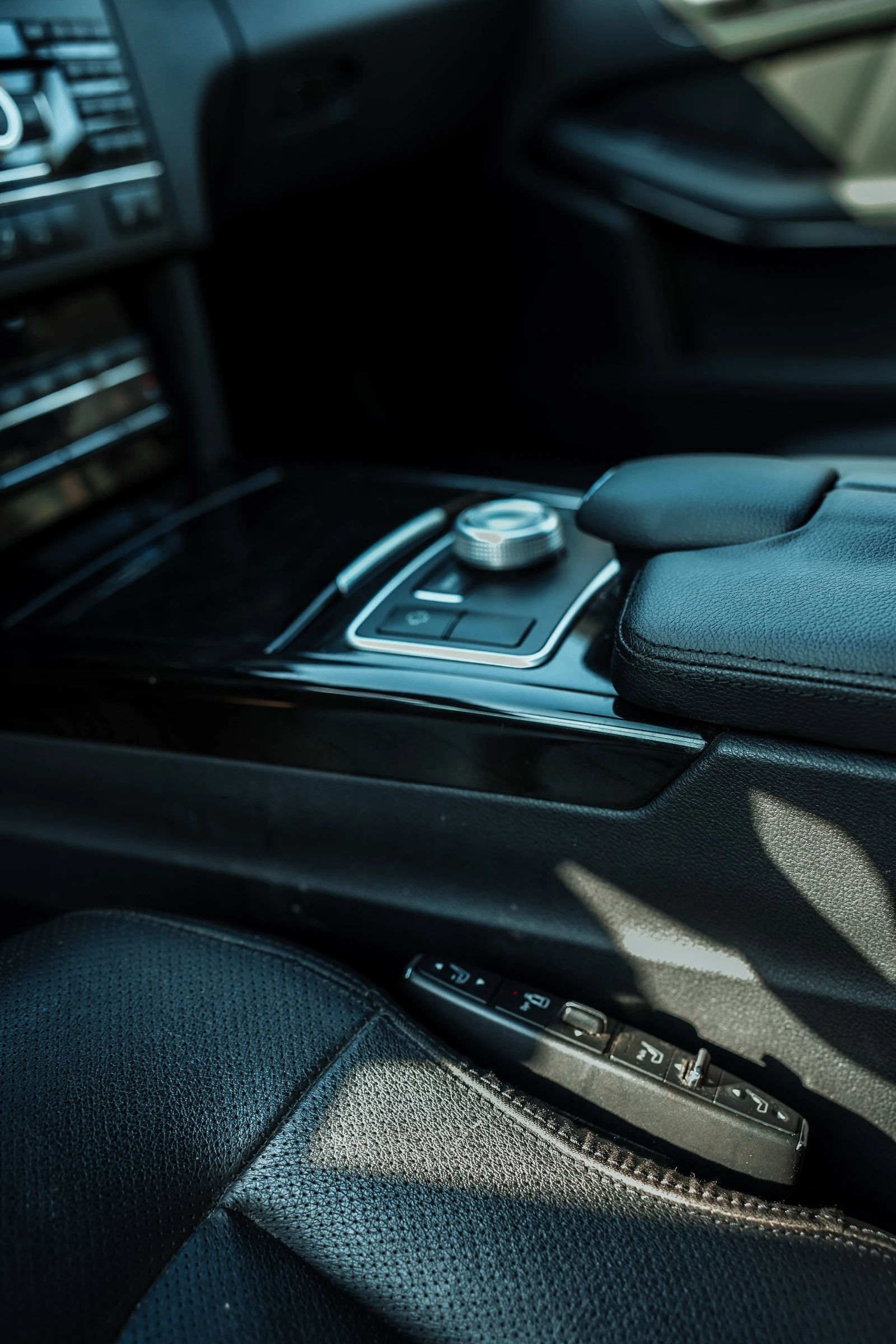 Mercedes-Benz E 500 550 LUXURY 4MATIC | Mobile.bg   4