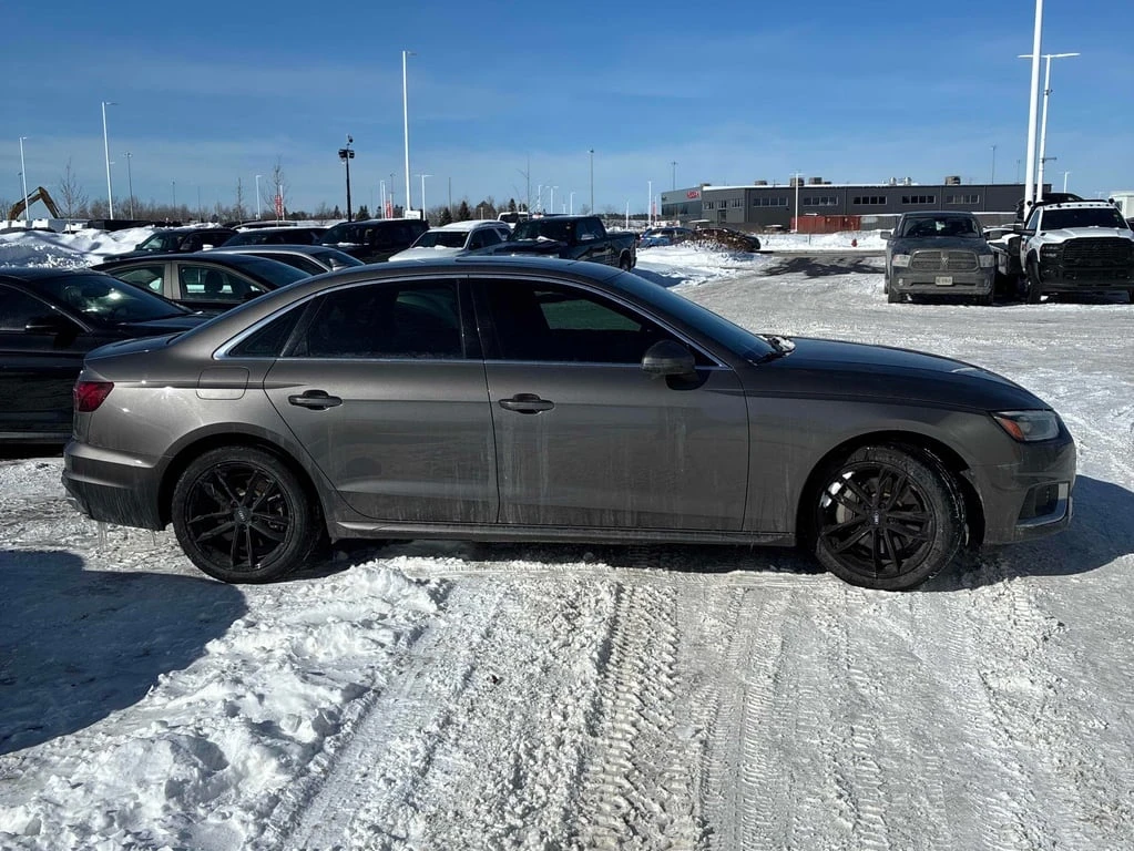 Audi A4 Komfort| DISTRONIC| QUATTRO| ШИБЕДАХ| ПОДГРЕВИ - изображение 4