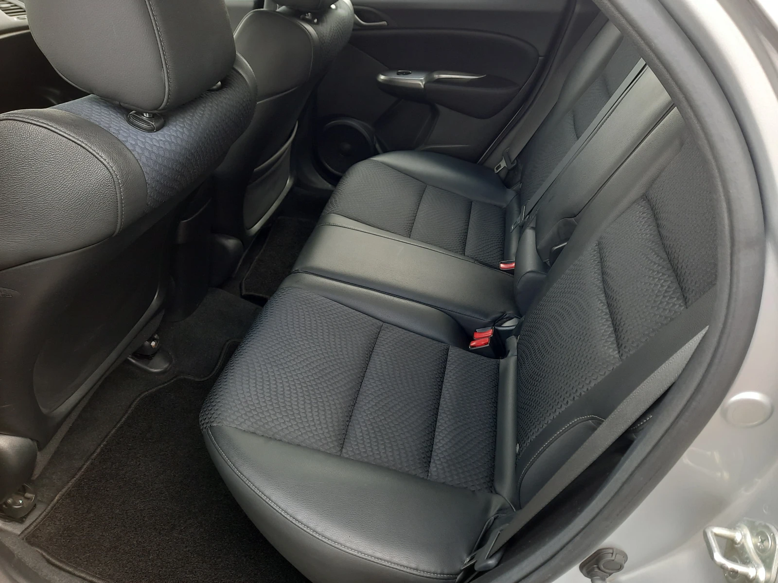 Honda Civic 1.4i GT | Mobile.bg � ����������� 7