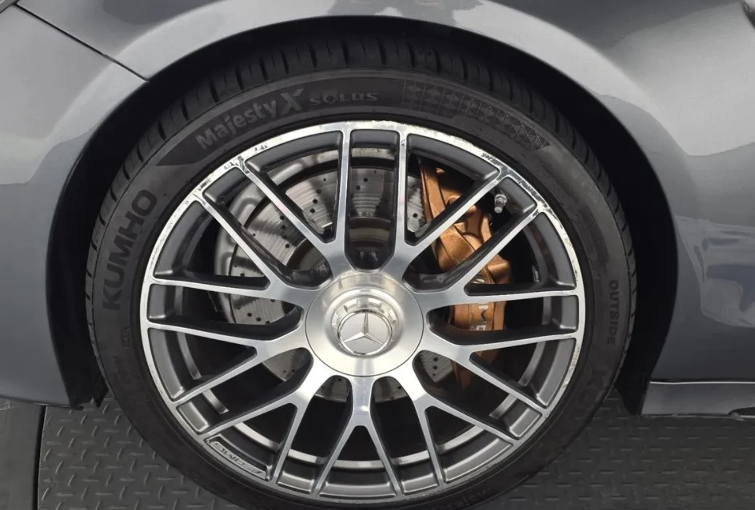 Mercedes-Benz C 63 AMG CARBON* CERAMIC* BURMESTER* LANE* ASSIST*  - изображение 5