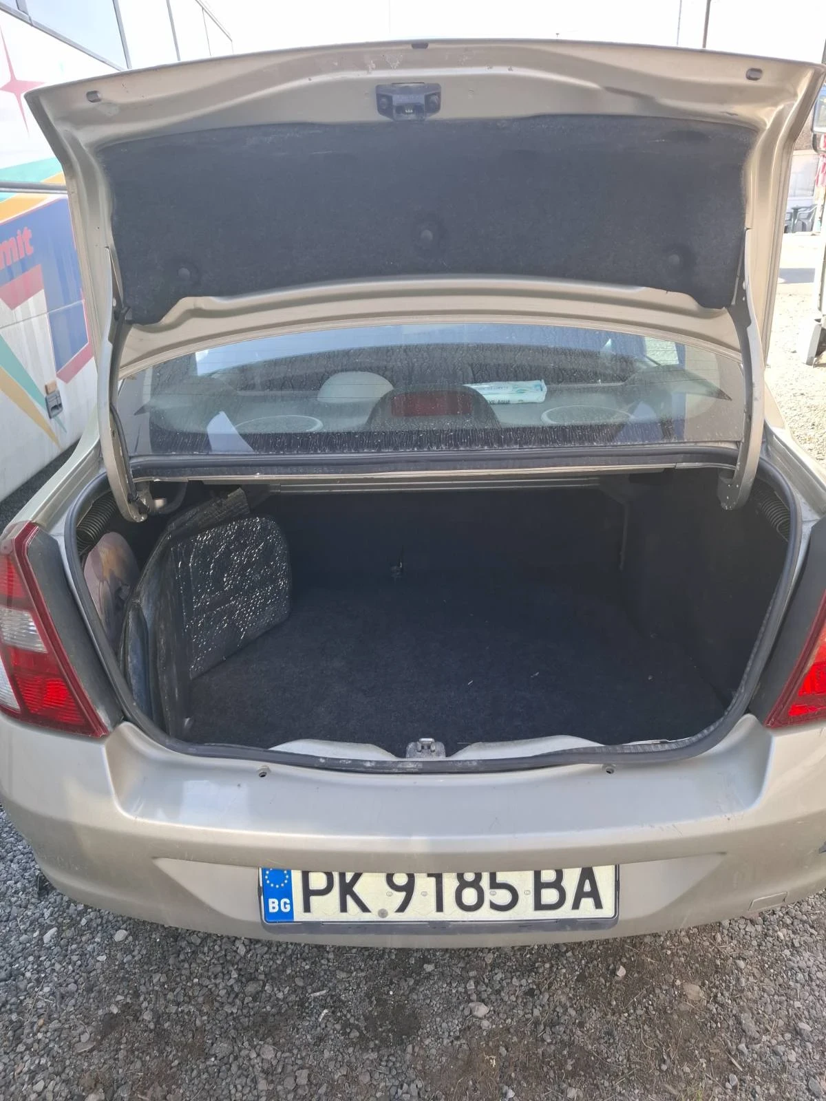 Renault Symbol, снимка 7 - Автомобили и джипове - 53861927