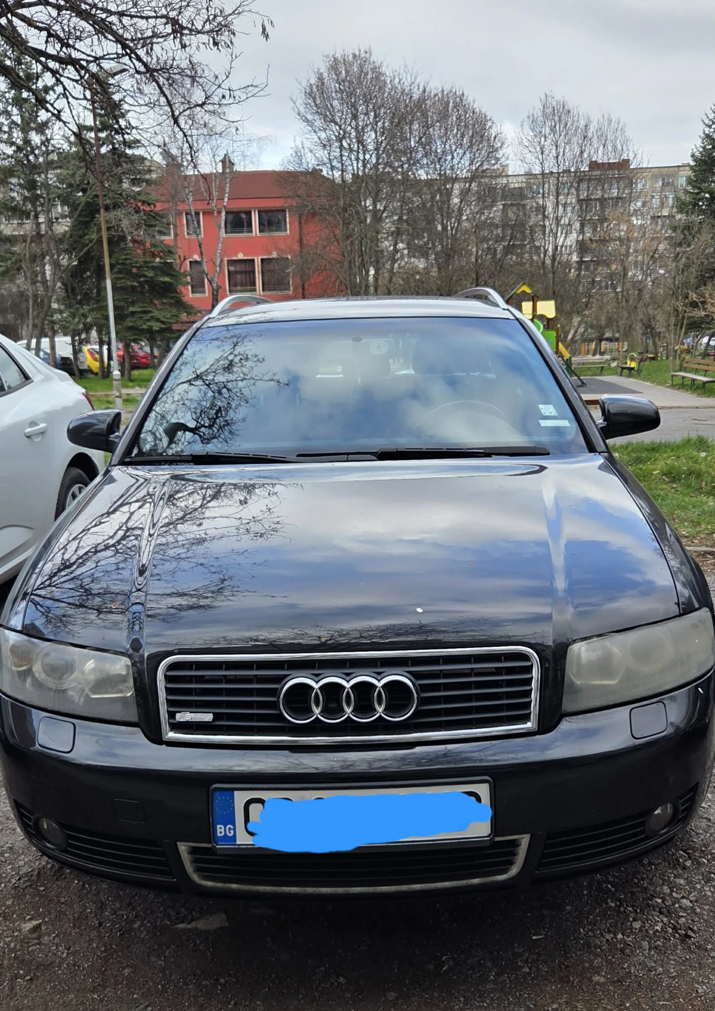 Audi A4 1, 9 B6, снимка 2 - Автомобили и джипове - 53937431