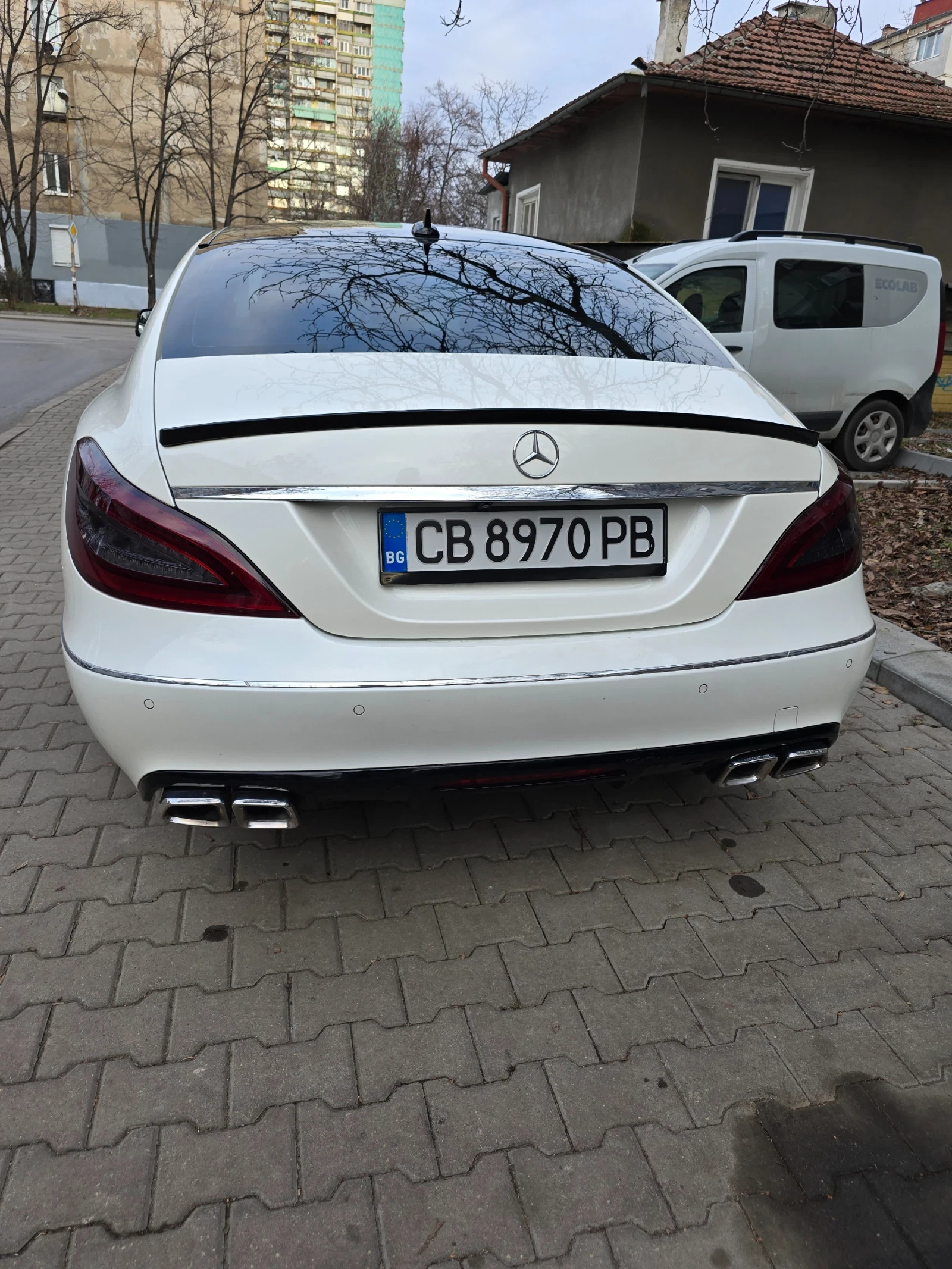Mercedes-Benz CLS 350 Подгрев на 4 седалки, Keyless, Дистроник, Park Ass, снимка 6 - Автомобили и джипове - 53960012