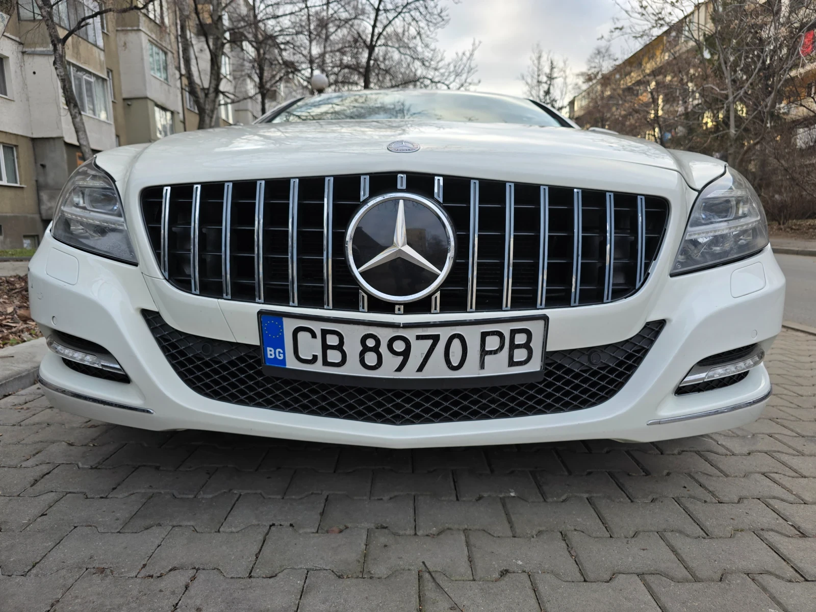 Mercedes-Benz CLS 350 Подгрев на 4 седалки, Keyless, Дистроник, Park Ass, снимка 5 - Автомобили и джипове - 53960012