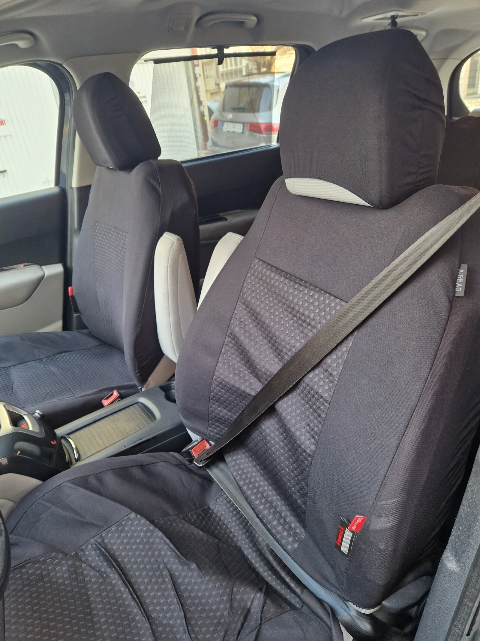 Peugeot 5008 6+ 1, снимка 4 - Автомобили и джипове - 54353740