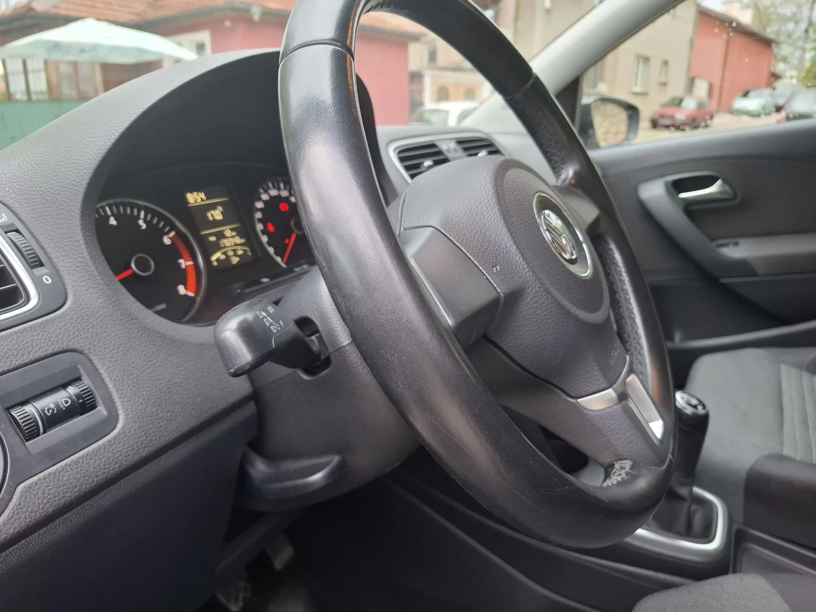 VW Polo EURO 5B.  2012, снимка 13 - Автомобили и джипове - 54576081