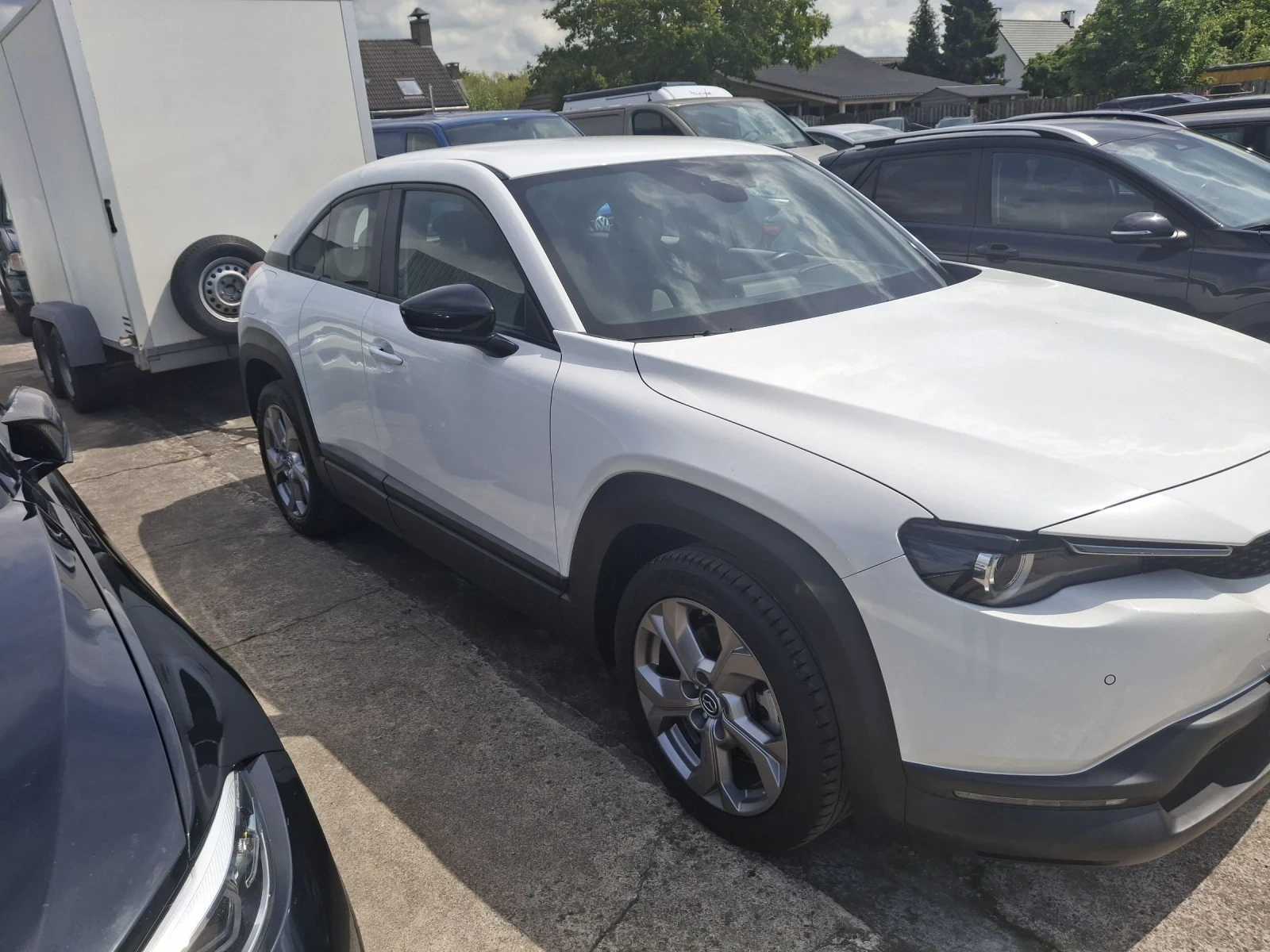 Mazda MX-30, снимка 2 - Автомобили и джипове - 54641540