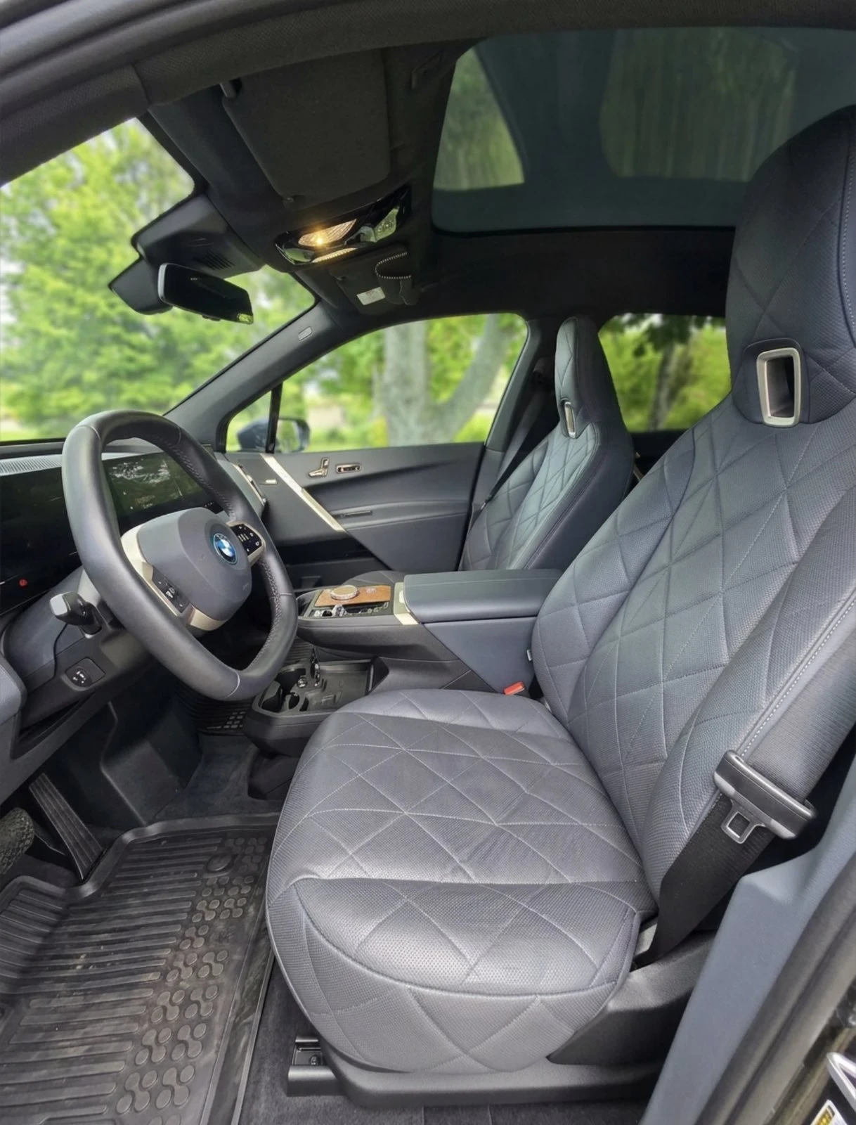 BMW iX Xdrive40, снимка 5 - Автомобили и джипове - 54667630
