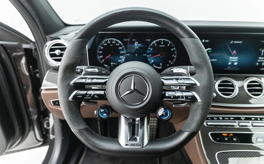 Mercedes-Benz E 63 AMG S 4Matic+ , снимка 6 - Автомобили и джипове - 54713377