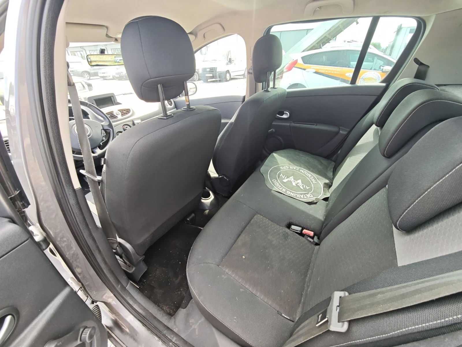 Renault Clio Renault Clio 2013, снимка 10 - Автомобили и джипове - 54899560