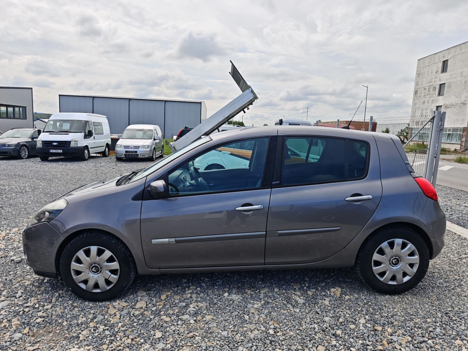 Renault Clio Renault Clio 2013, снимка 8 - Автомобили и джипове - 54899560