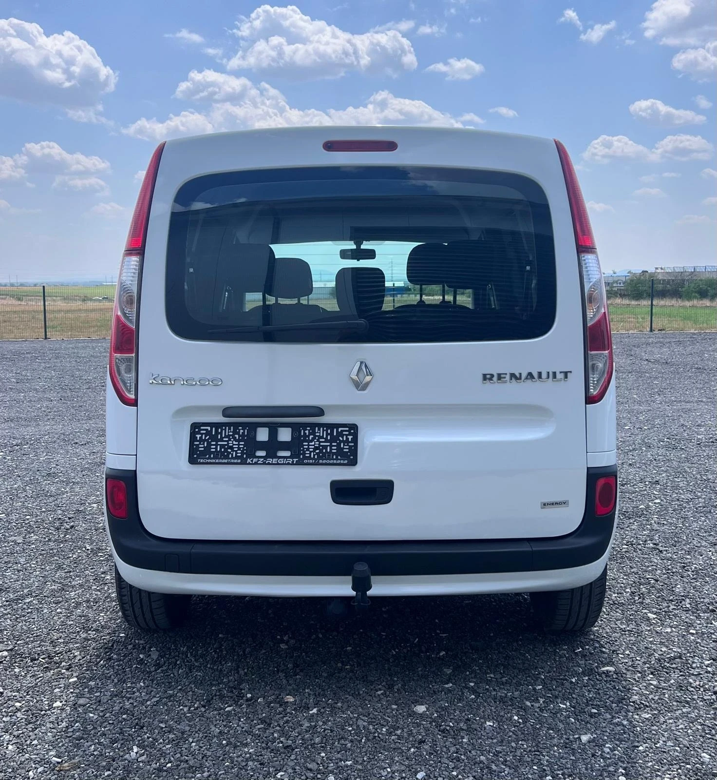 Renault Kangoo 1.2i/EURO 6/, снимка 6 - Автомобили и джипове - 55333658