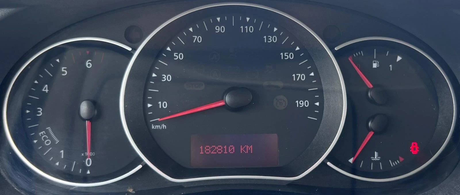 Renault Kangoo 1.2i/EURO 6/, снимка 13 - Автомобили и джипове - 55333658