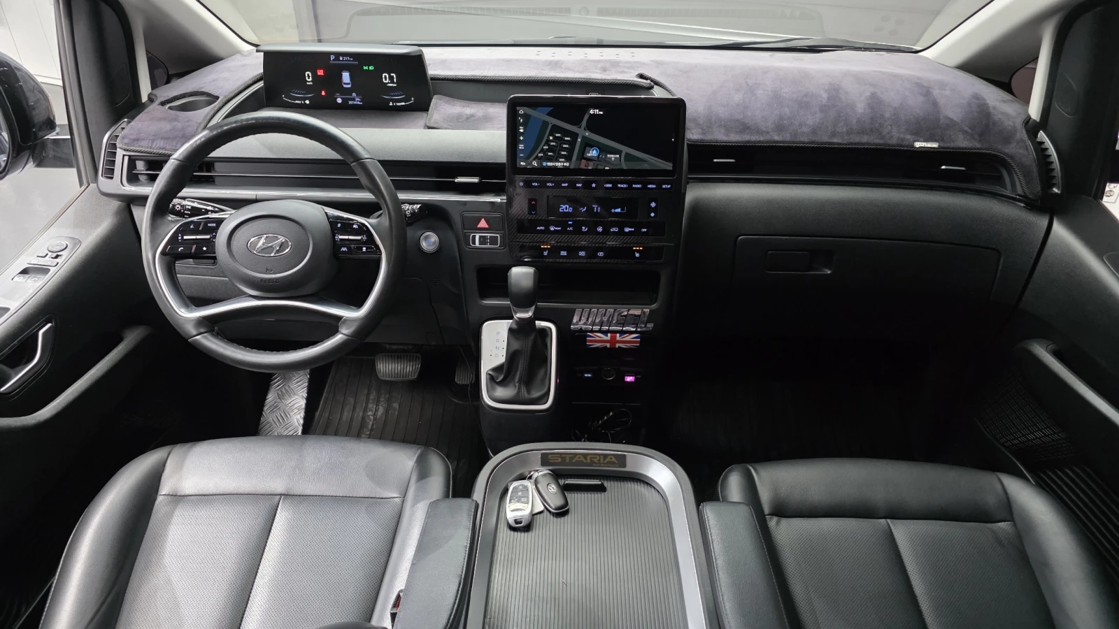 Hyundai Staria Modern* BLIND SPOT* ПОДГРЕВ ВОЛАН* КРАЙНА ЦЕНА, снимка 7 - Автомобили и джипове - 55348315