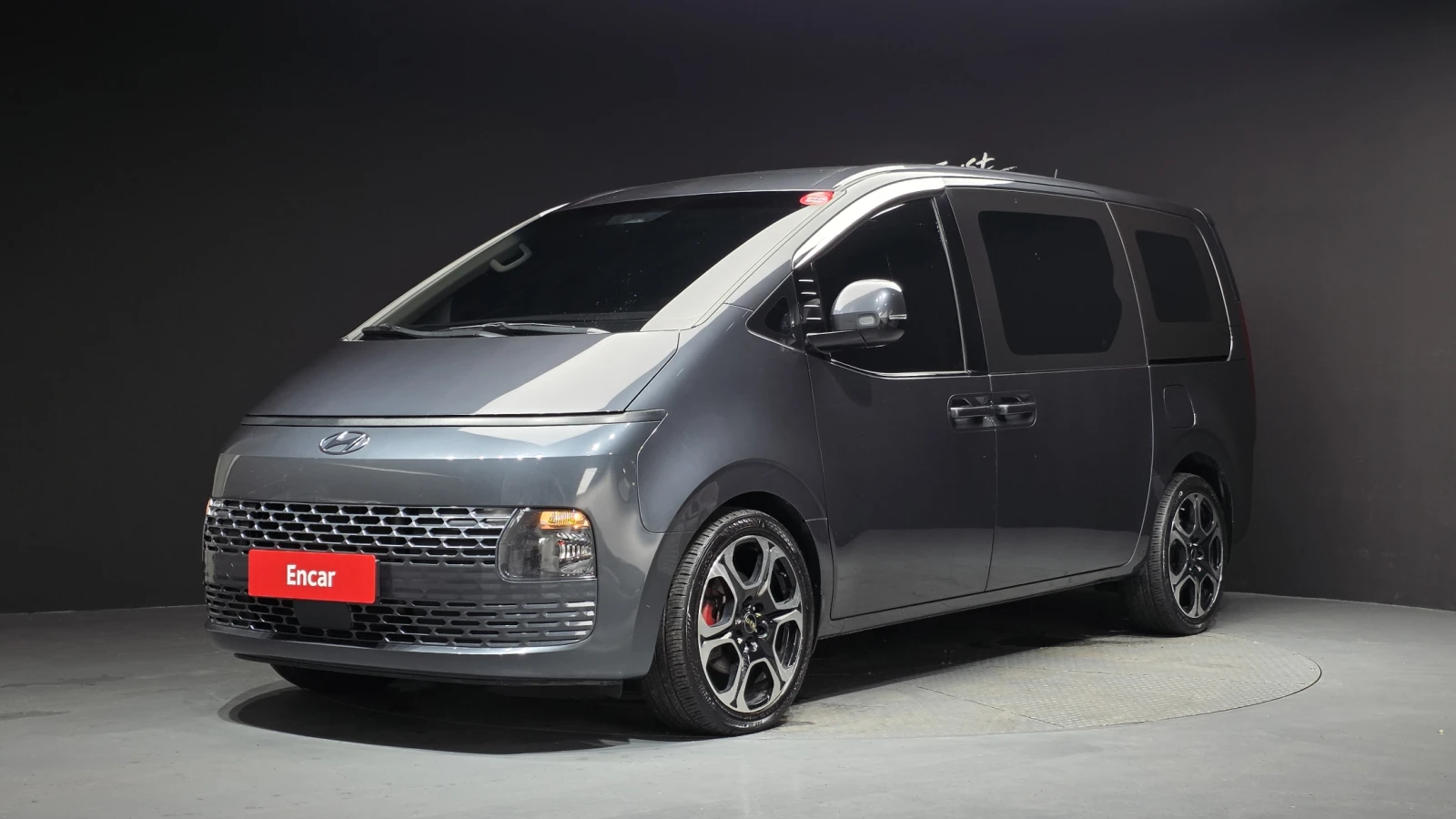 Hyundai Staria Modern* BLIND SPOT* ПОДГРЕВ ВОЛАН* КРАЙНА ЦЕНА