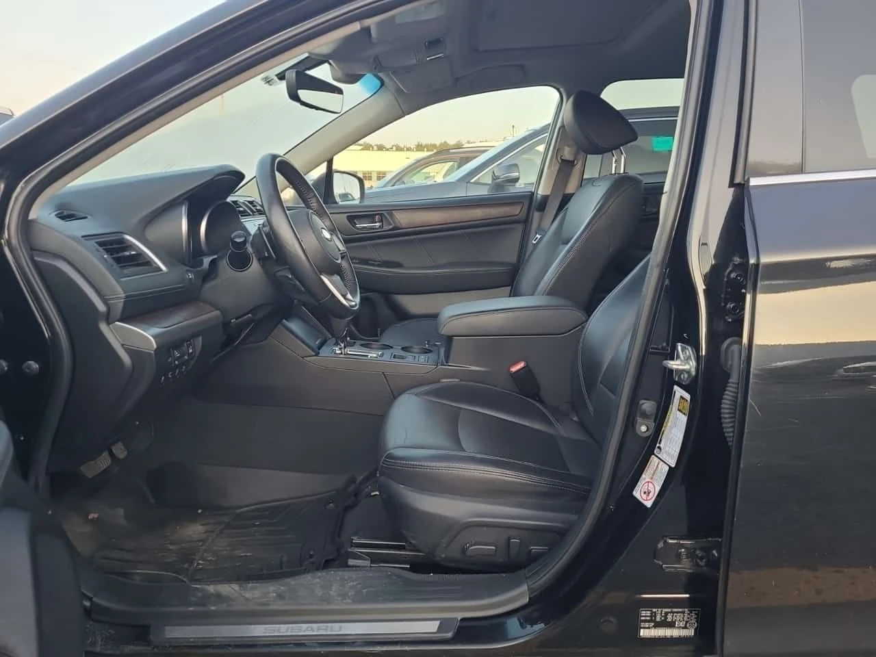 Subaru Outback * LIMITED * CARFAX * ОПЦИЯ ЗА ФИНАНСИРАНЕ, снимка 5 - Автомобили и джипове - 55434122