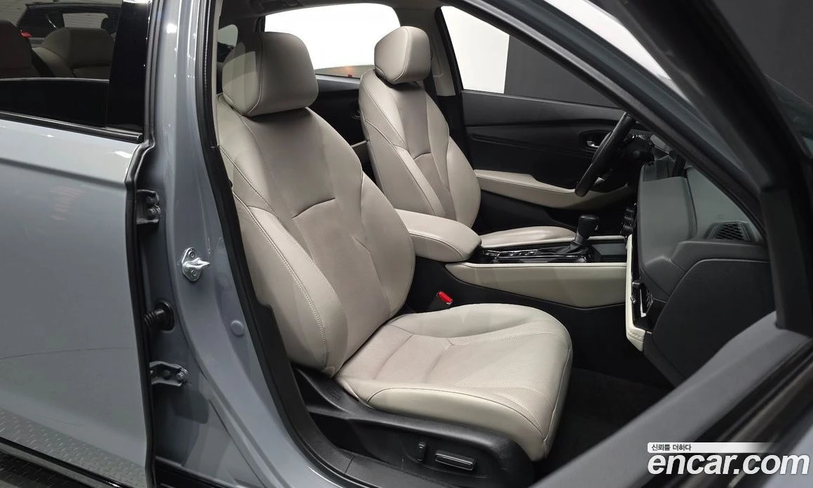 Honda Accord 2.0 Hybrid Touring, снимка 15 - Автомобили и джипове - 55668963